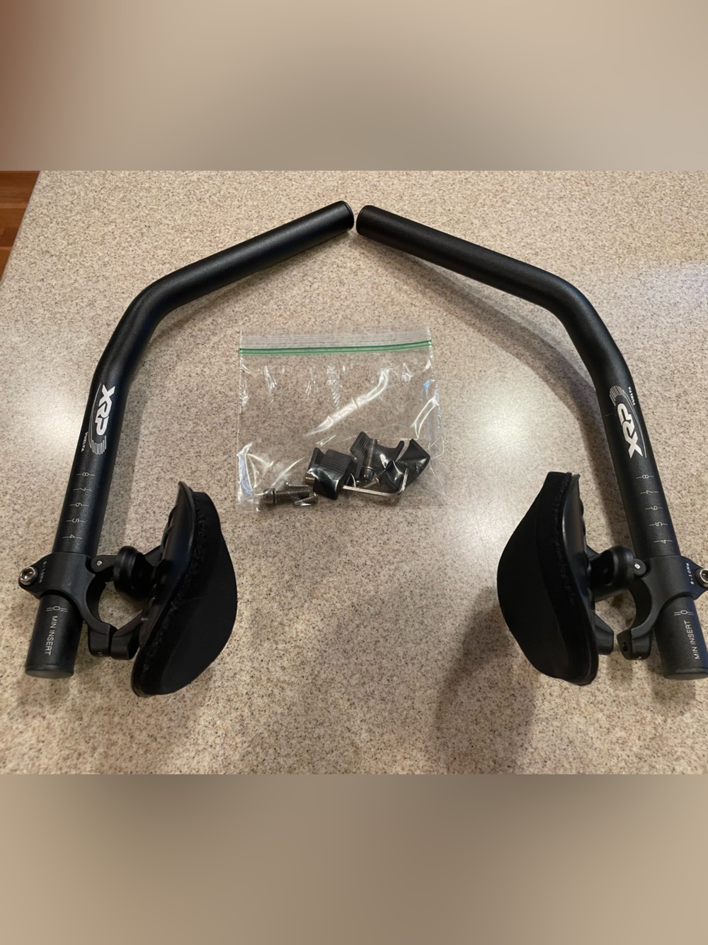 Vuelta XRP clip on Aerobars with Armrests